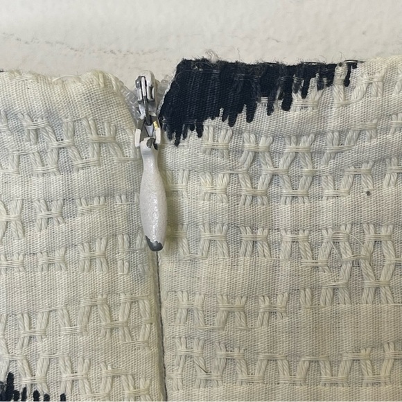 Taylor Chevron Zig Zag Jacquard Black White Fit Flare Dress Size 4 - Picture 14 of 15